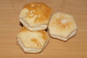 パイの実シロノワール味